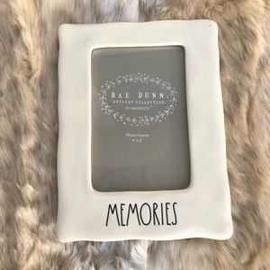 Rae Dunn Picture Frame ♡